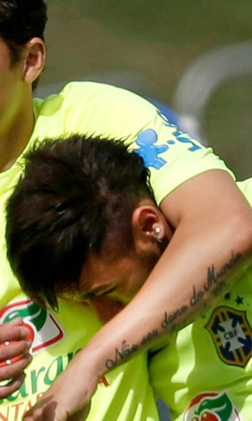Brilliant! Neymar tries out cheeky penalty kick